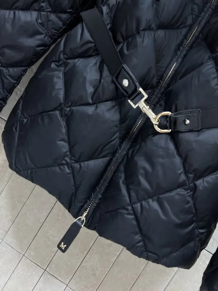 Moncler Куртка женская — Фото 3