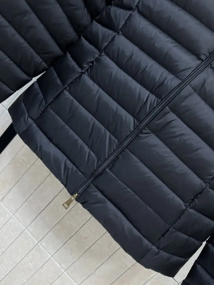 Moncler Куртка женская — Фото 3