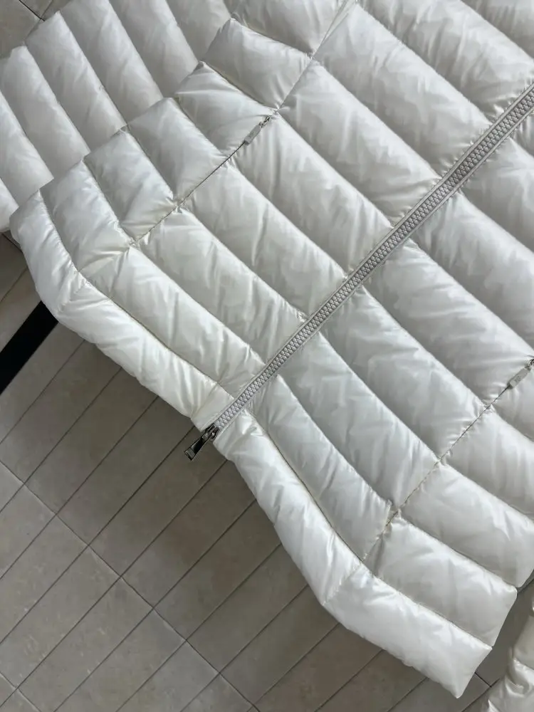 Moncler Куртка жіноча — Фото 3
