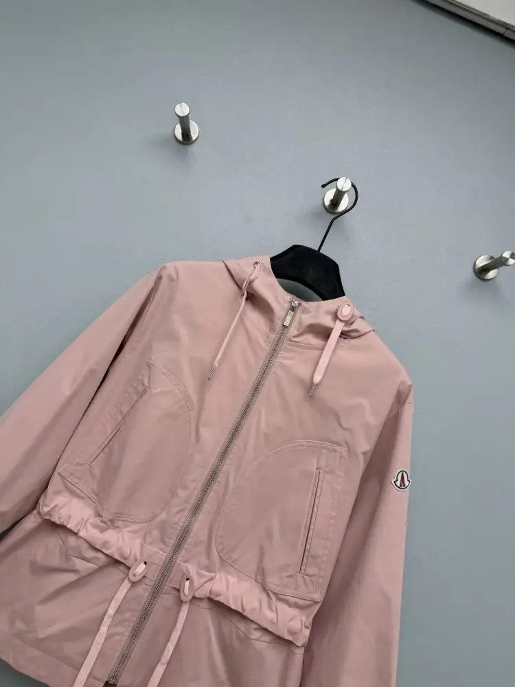 Moncler Jacket women's — Photo 4