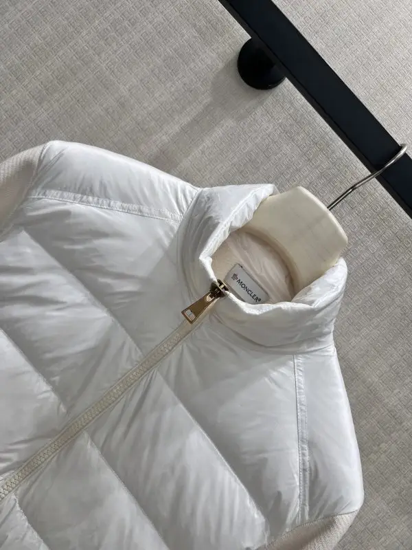 Moncler Куртка жіноча — Фото 4