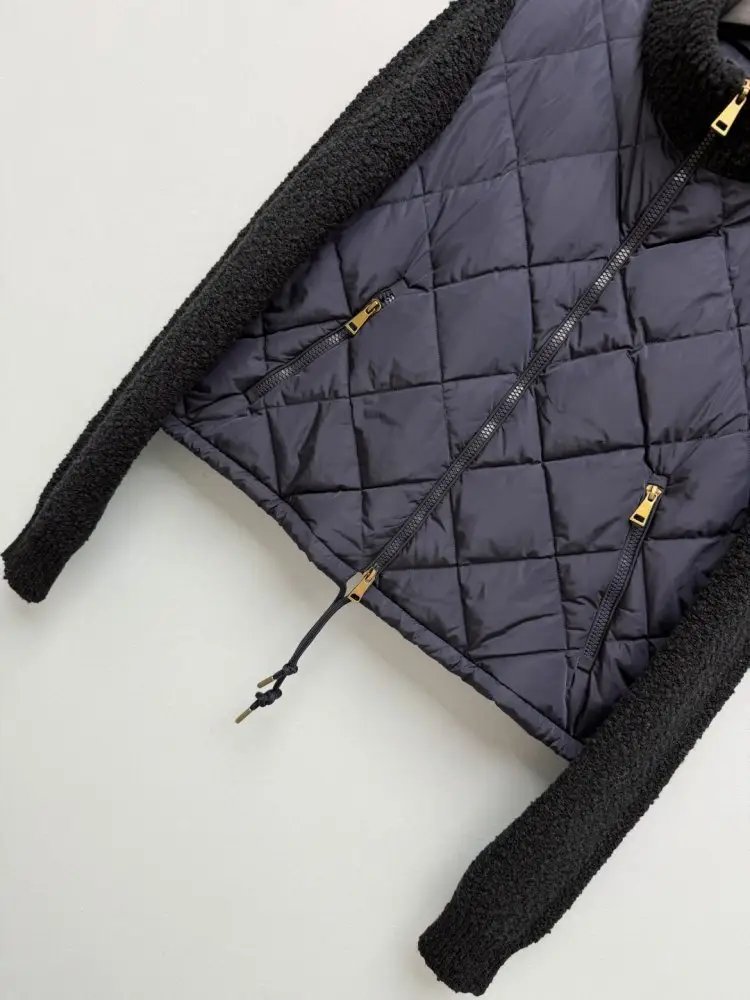 Moncler Jacket women's — Photo 4