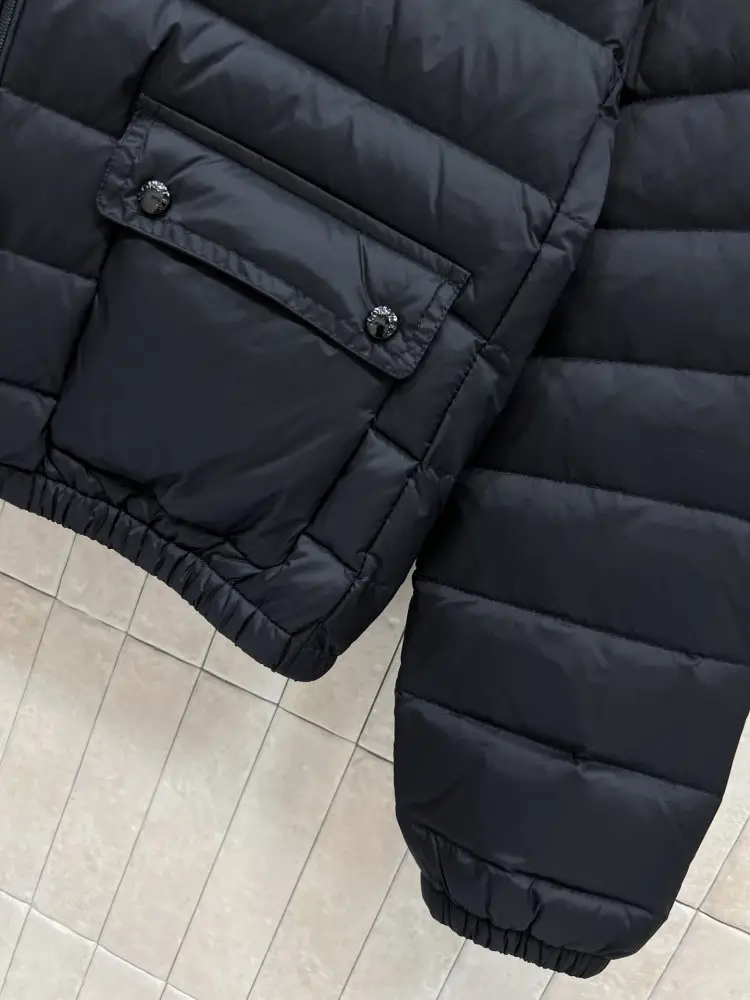 Moncler Куртка жіноча — Фото 4
