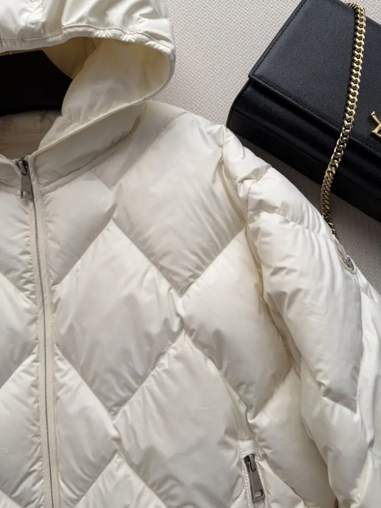 Moncler Jacket women's — Photo 5