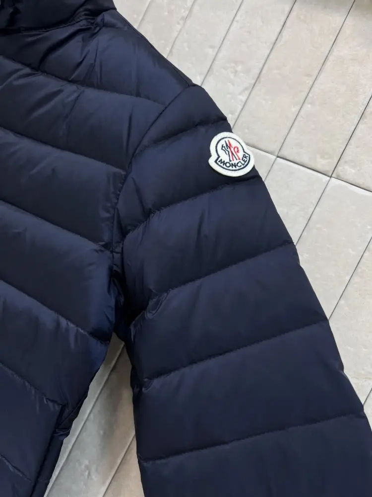 Moncler Куртка жіноча — Фото 5