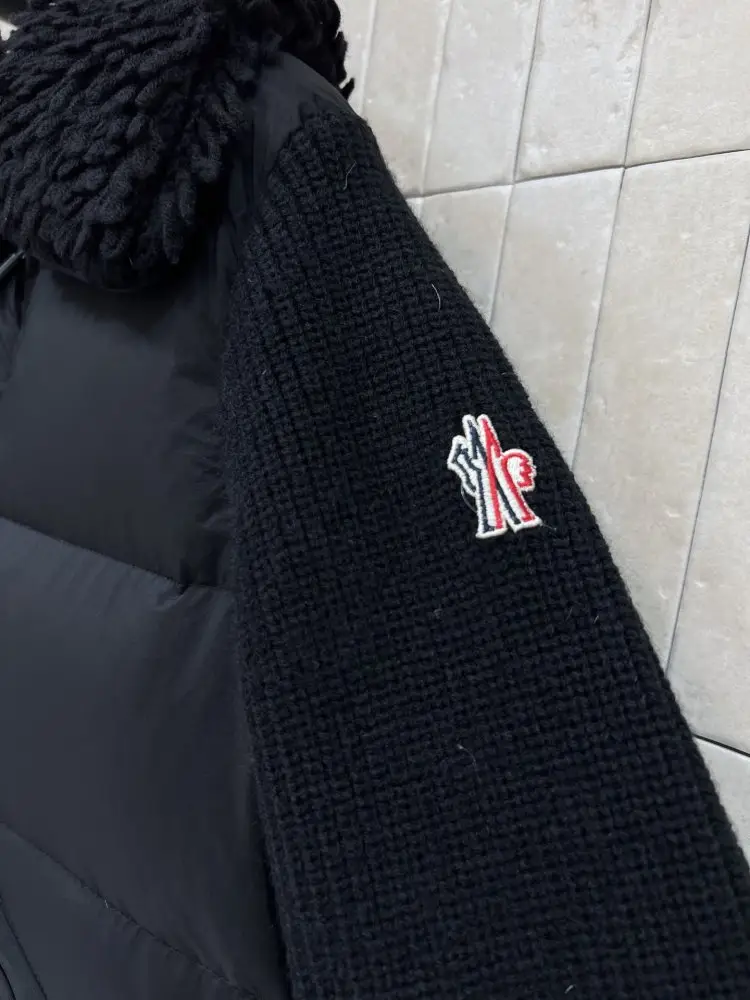 Moncler Куртка женская — Фото 5
