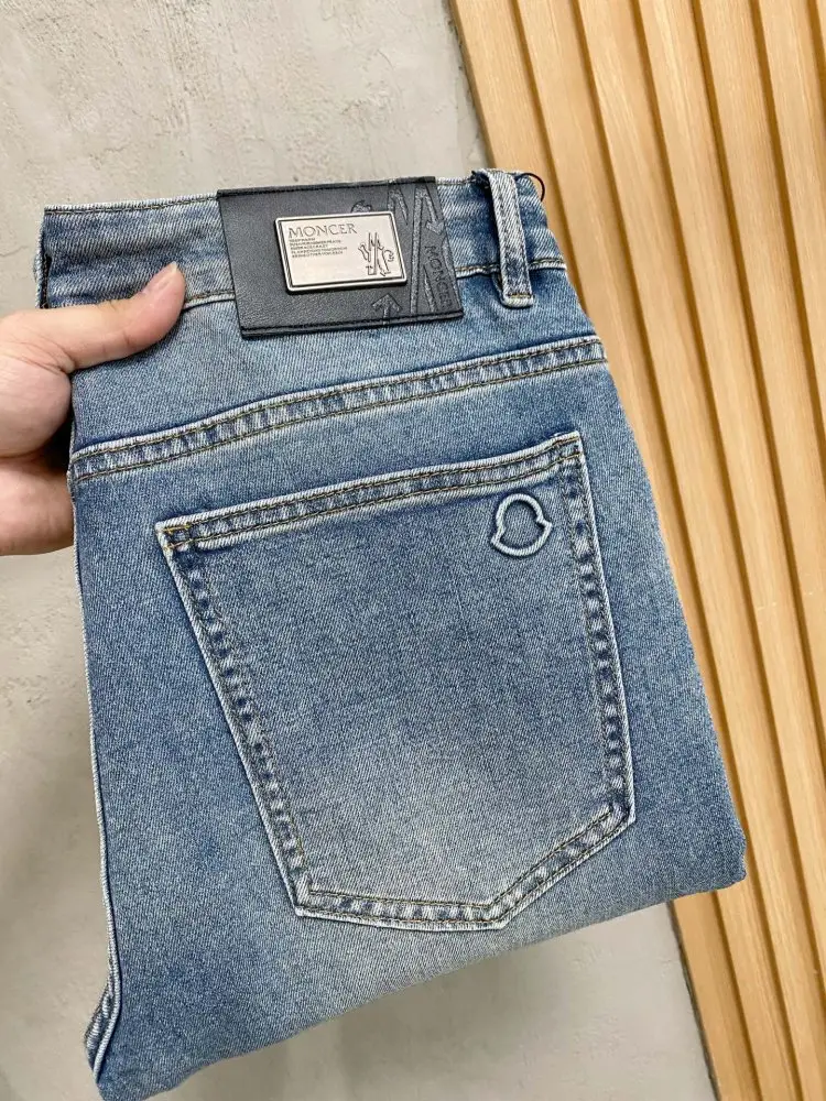 Moncler — Jeans men's