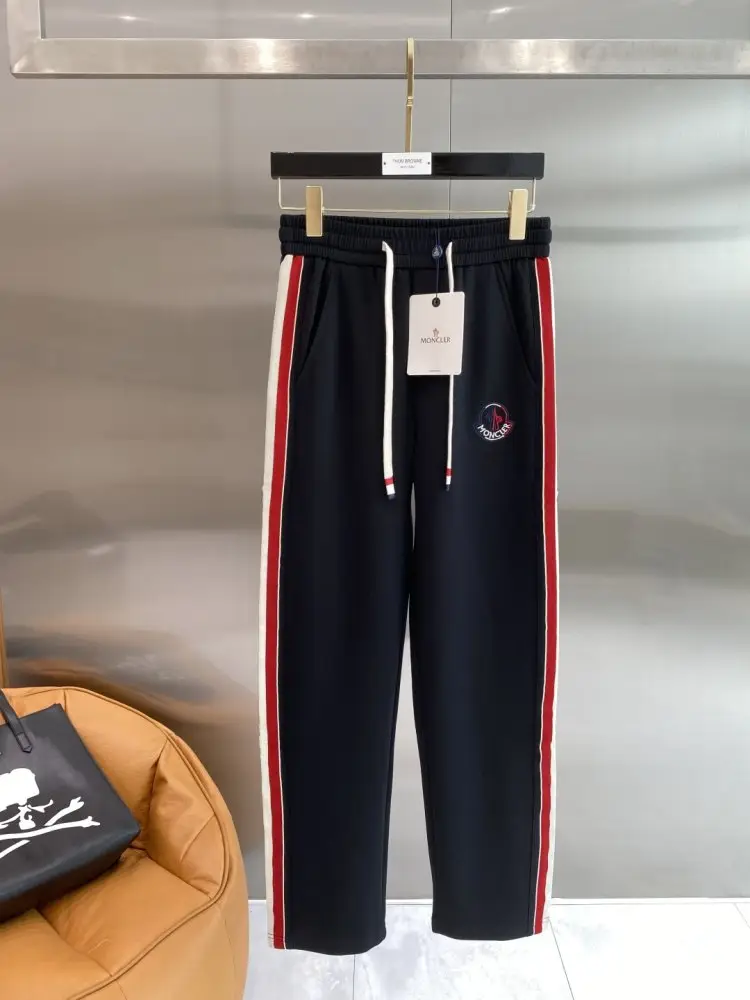 Moncler — Штаны спортивные мужские