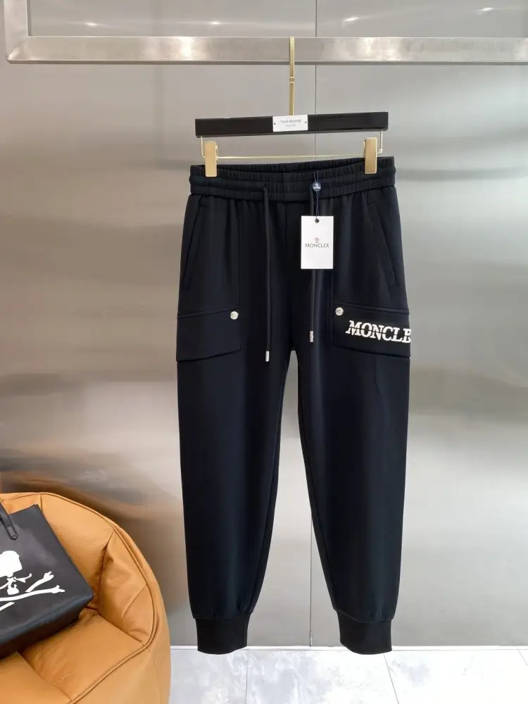Moncler — Pants sport men's