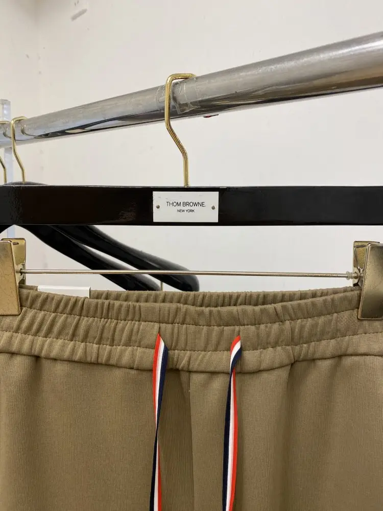 Moncler Pants sport men's — Photo 3
