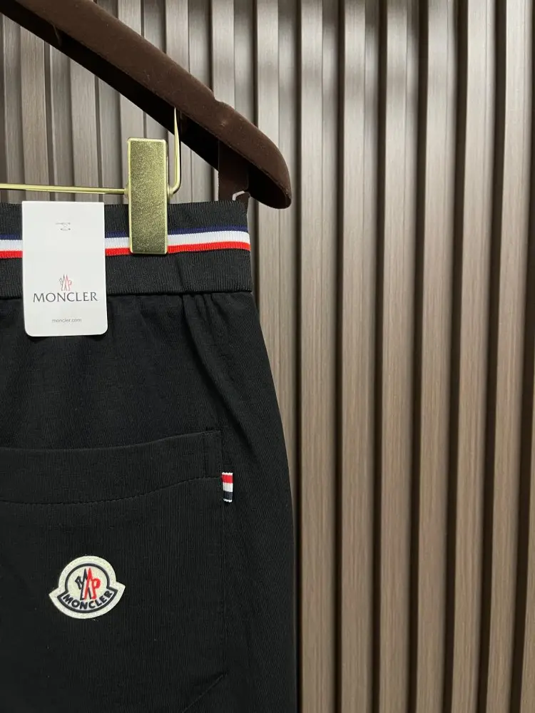 Moncler Pants sport men's — Photo 4