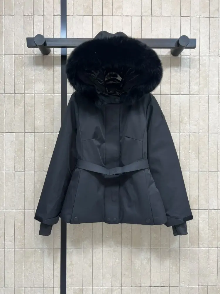 Moncler — Парка со съемным капюшоном и воротником из лисьего меха