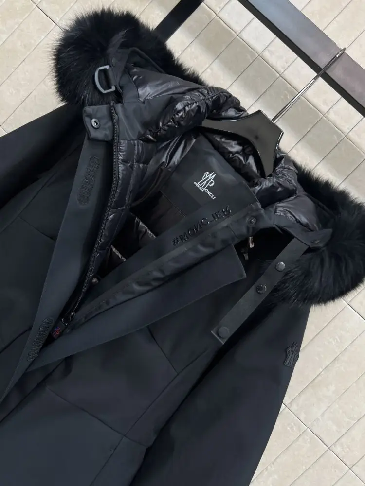 Moncler Парка со съемным капюшоном и воротником из лисьего меха — Фото 2