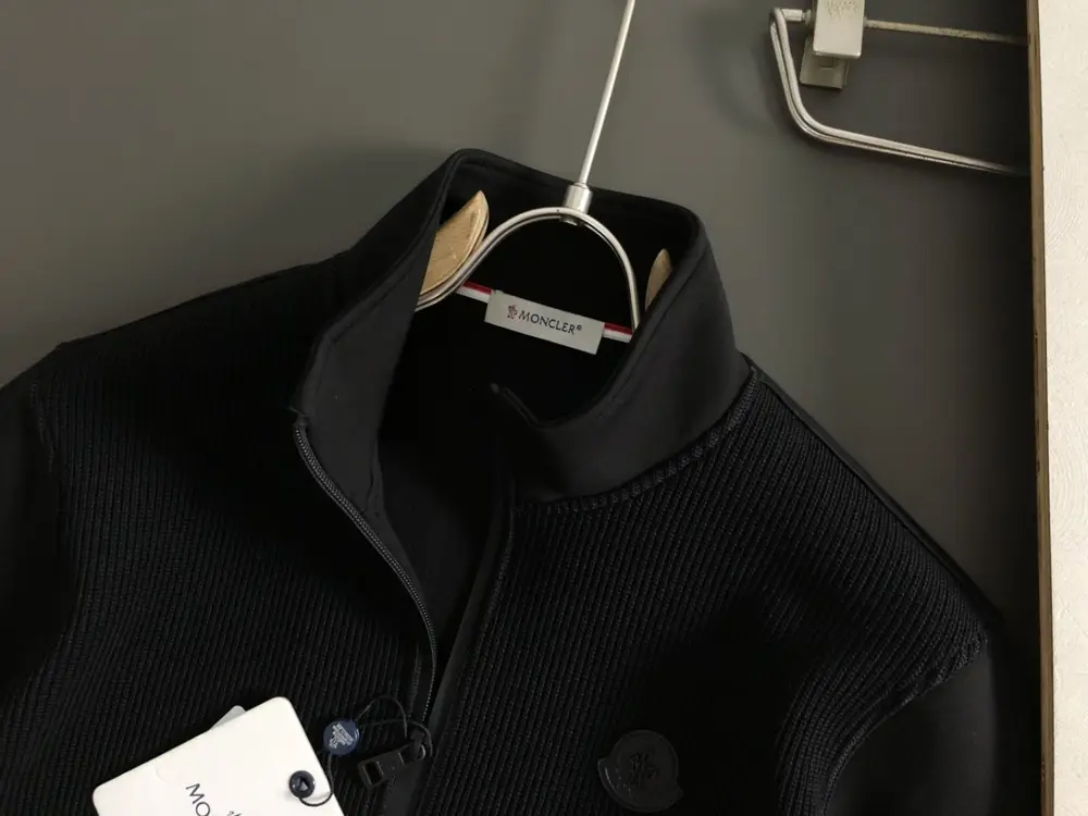Moncler Светр чоловічий — Фото 4
