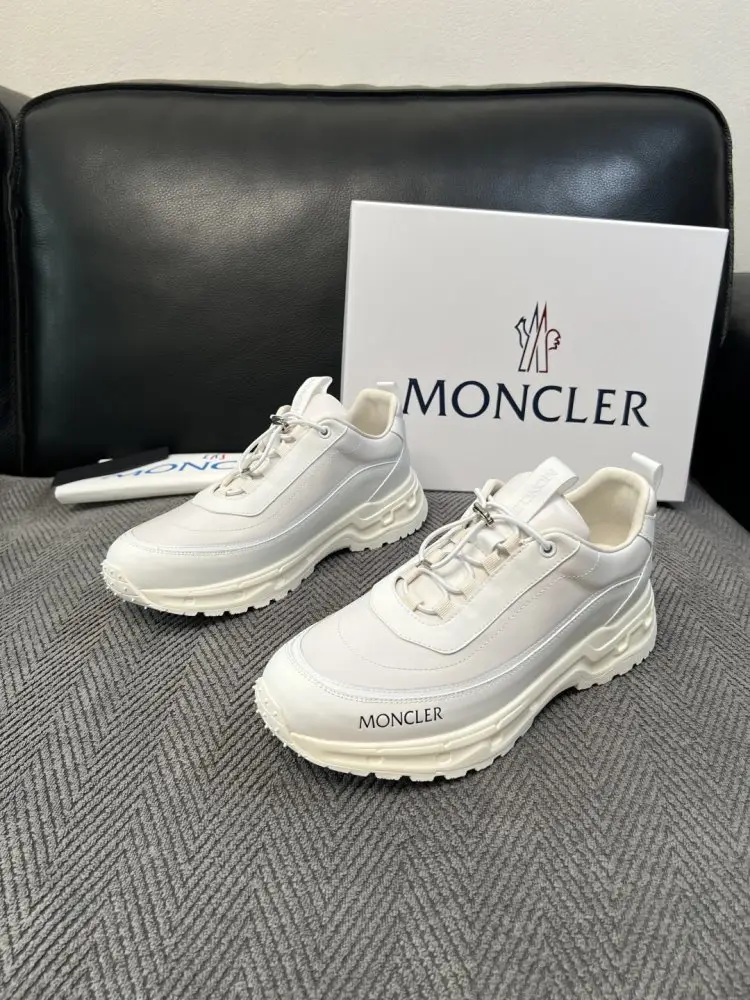 Moncler Sneakers men's — Photo 2