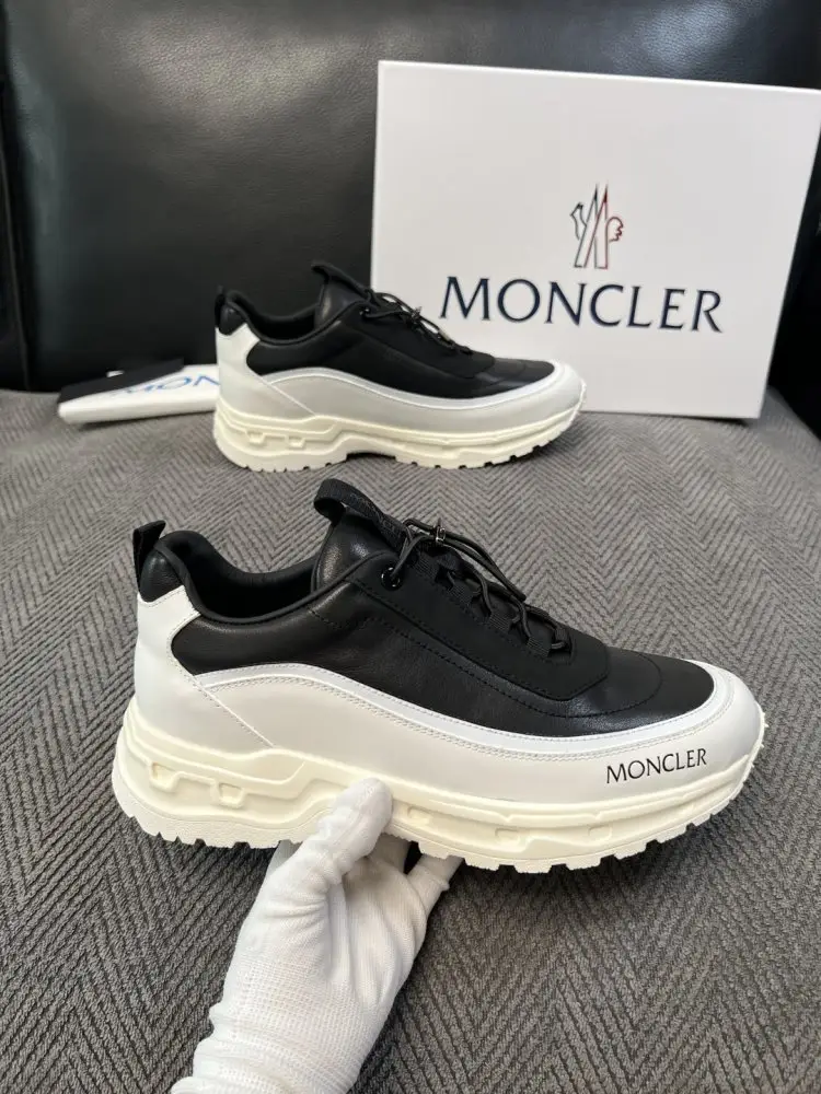 Moncler Sneakers men's — Photo 4