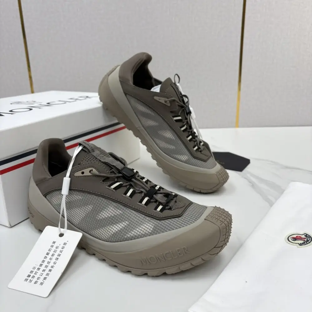 Moncler Кроссовки — Фото 1