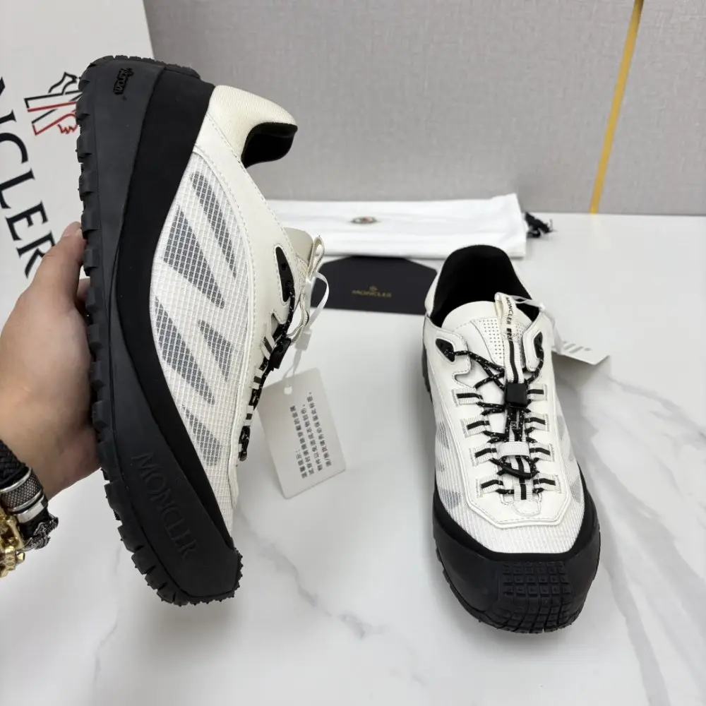 Moncler Sneakers — Photo 4