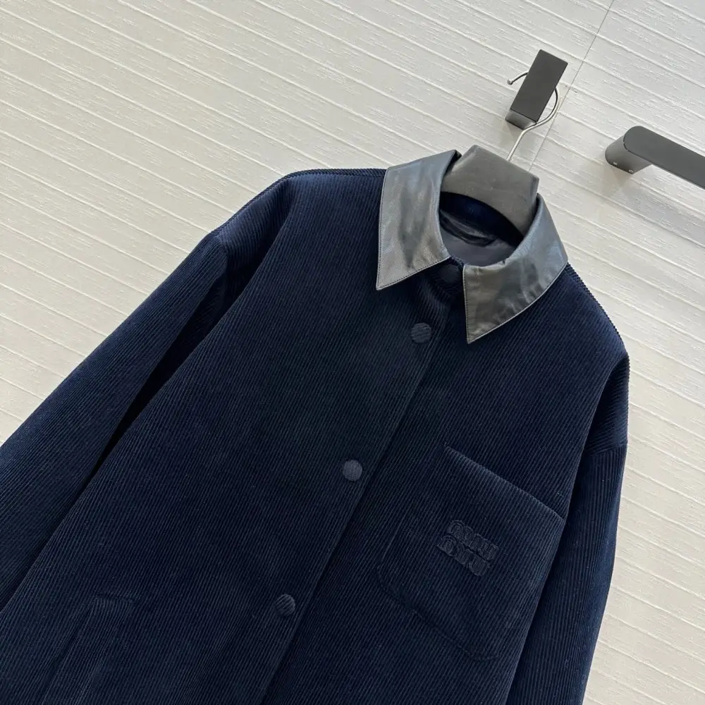 Moncler Stylish coat of velveteen — Photo 2