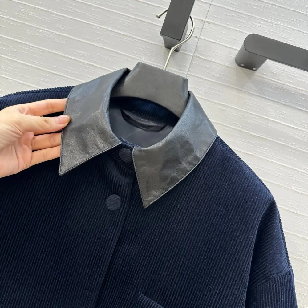 Moncler Stylish coat of velveteen — Photo 4