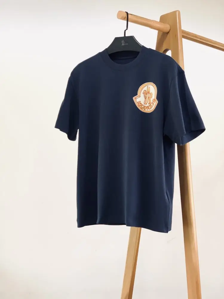 Moncler — Футболка чоловіча
