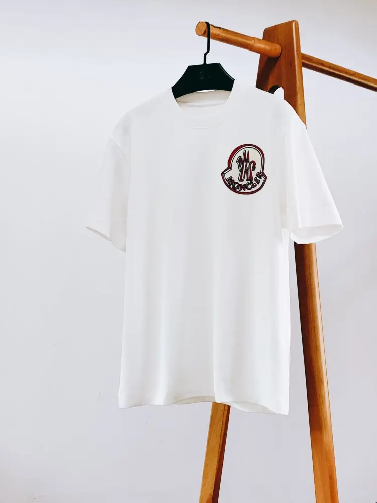 Moncler — Футболка чоловіча