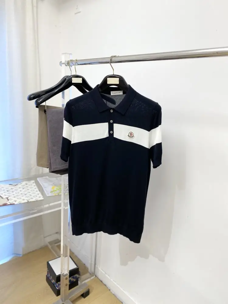 Moncler — Футболка чоловіча