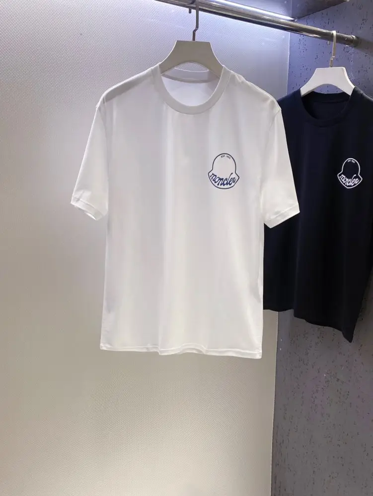 Moncler T-shirt men's — Photo 2