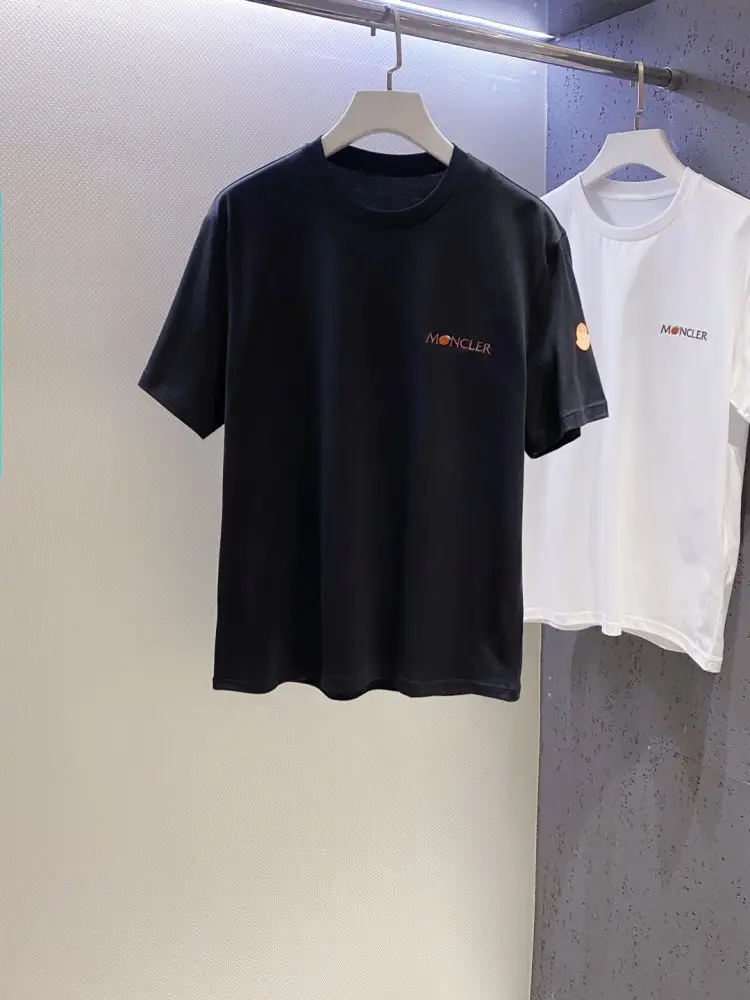 Moncler T-shirt men's — Photo 2