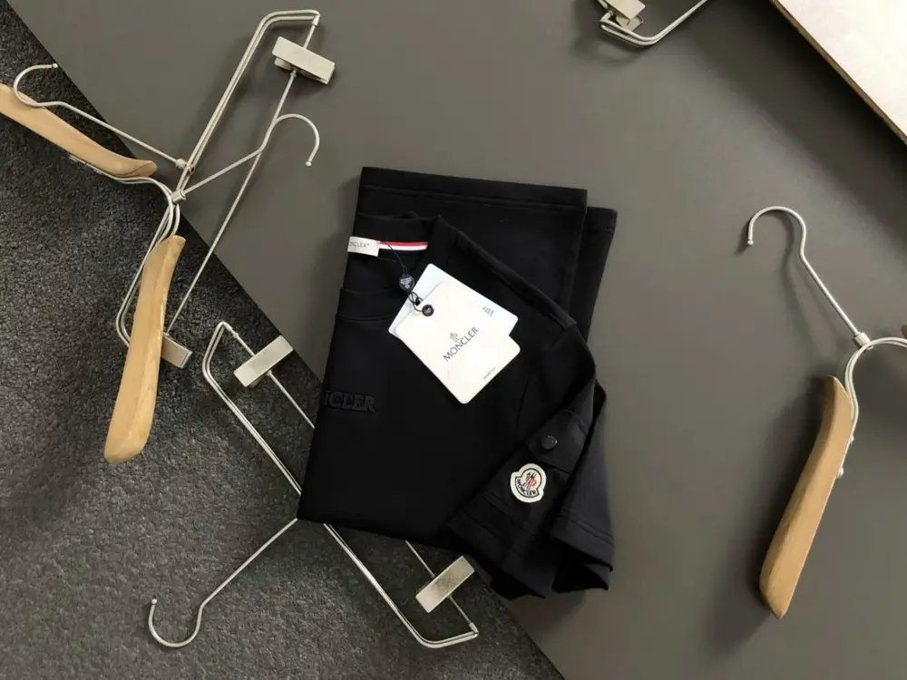 Moncler Футболка чоловіча — Фото 2