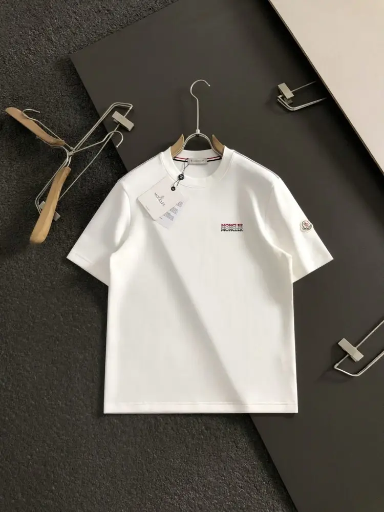 Moncler T-shirt men's — Photo 3