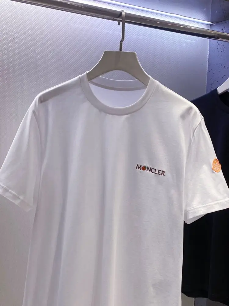 Moncler T-shirt men's — Photo 3
