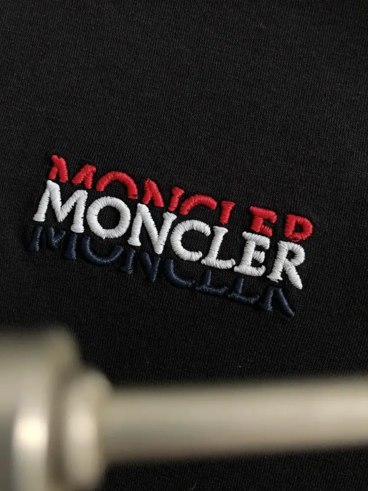Moncler Футболка мужская — Фото 5