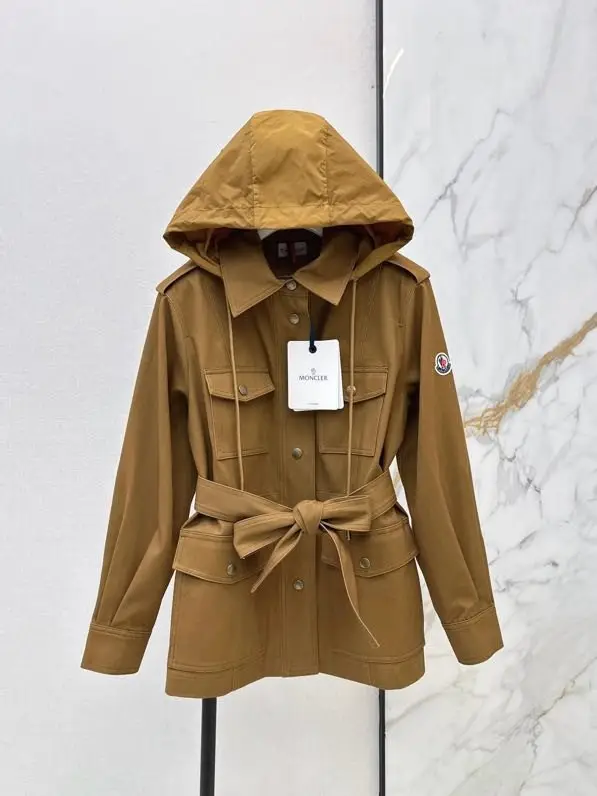 Moncler — Тренч жіночий