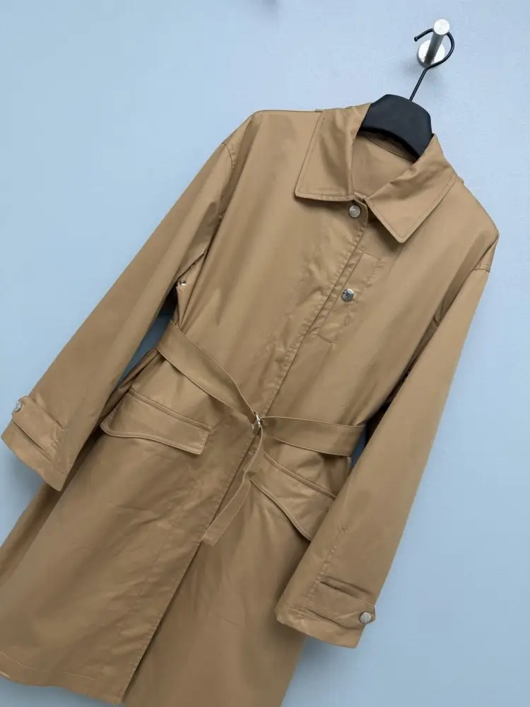 Moncler Trench secondary length from belt — Photo 3