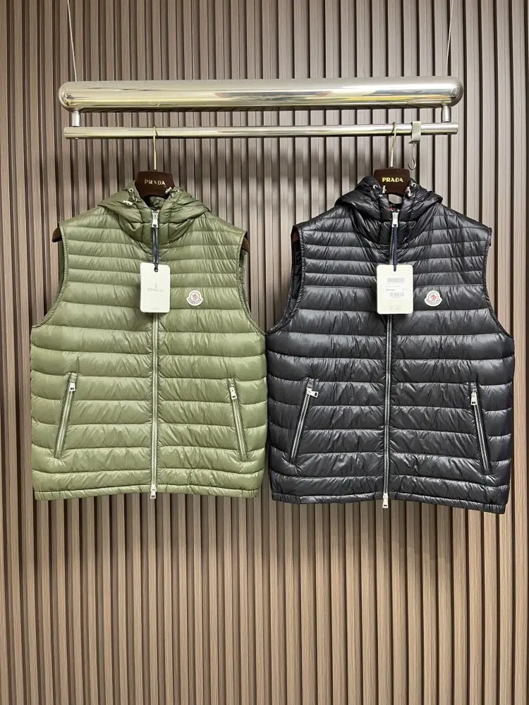 Moncler Жилетка чоловіча — Фото 3