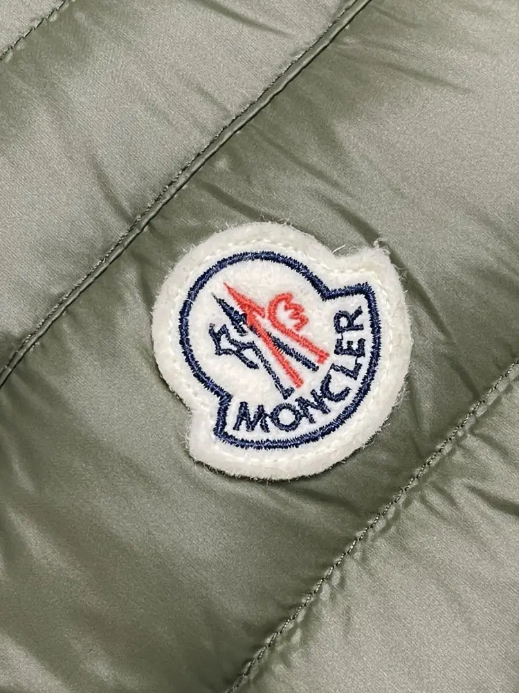 Moncler Жилетка мужская — Фото 5