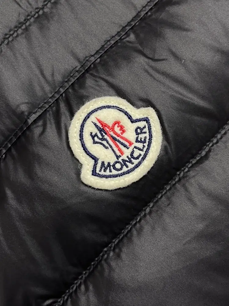 Moncler Жилетка чоловіча — Фото 5