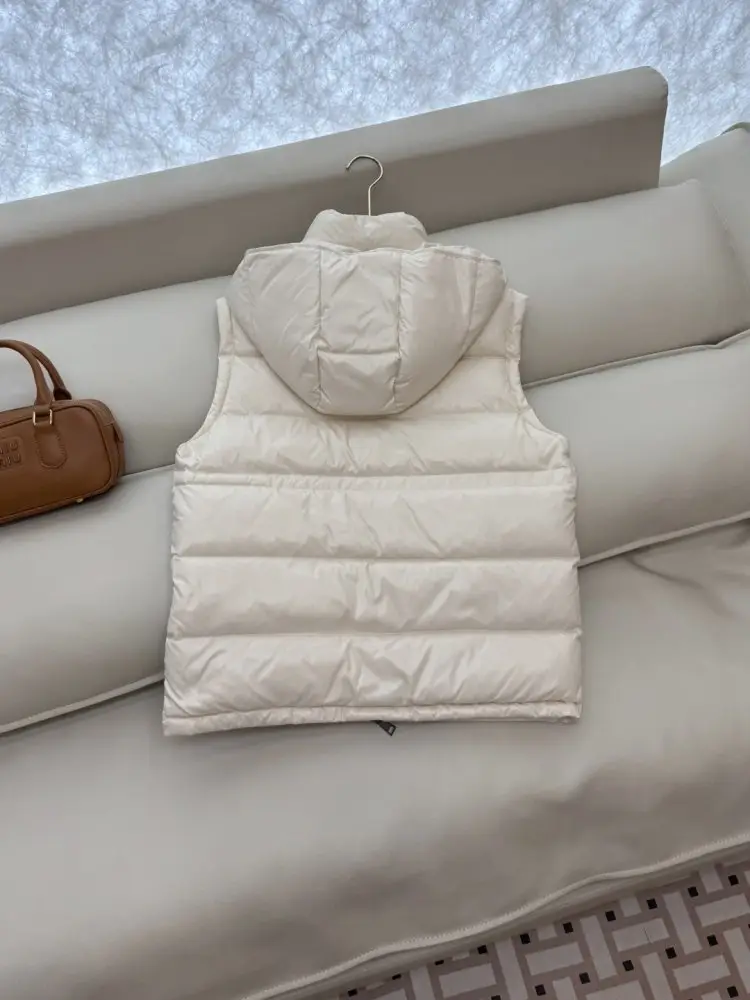 Moncler Жилетка на пуху жіноча — Фото 4