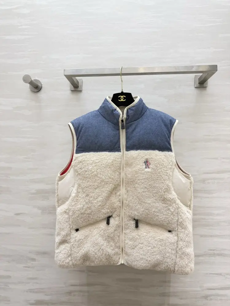 Moncler — Жилетка жіноча