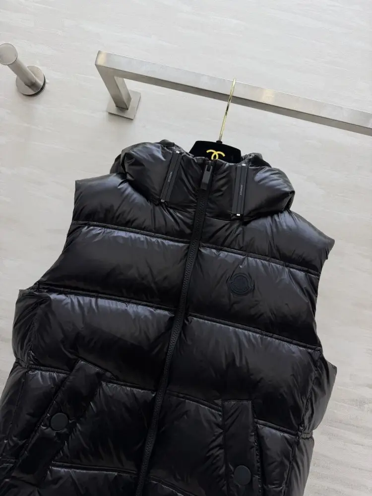 Moncler Жилетка женская — Фото 2