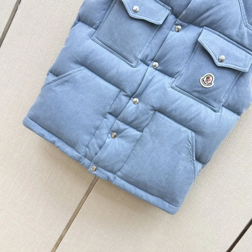Moncler Vest women's — Photo 4