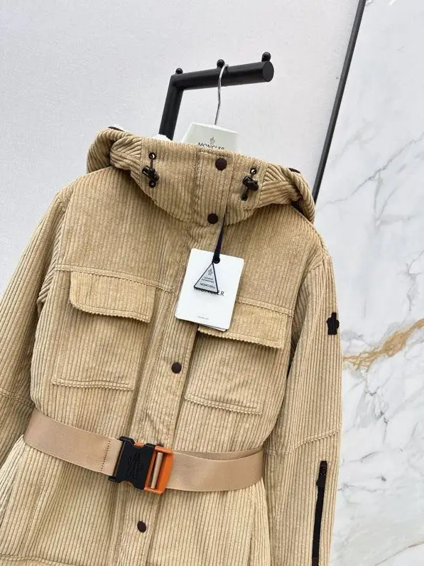 Moncler Зимова пухова вульветовая куртка з капюшоном — Фото 4