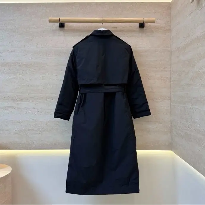 Moncler Women's long feather jacket — Photo 4