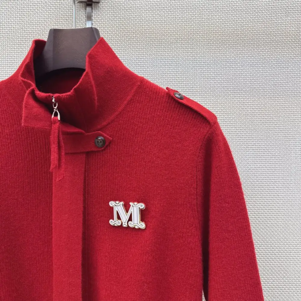 Moncler Woolen cardigan-rack from brooch — Photo 4
