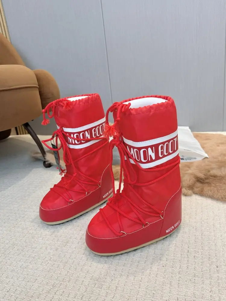 Moon Boot — Ugg boots