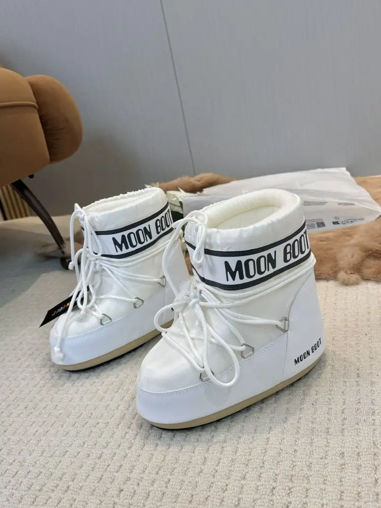 Moon Boot — Ugg boots