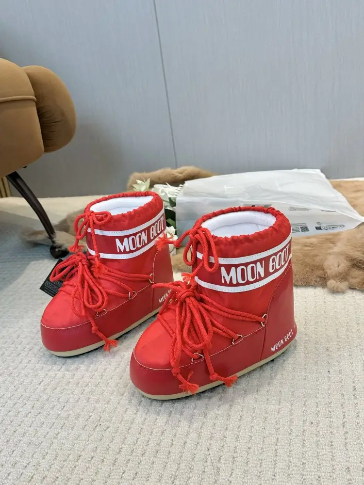 Moon Boot — Ugg boots