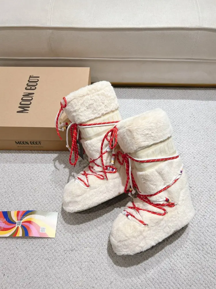 Moon Boot — Ugg boots