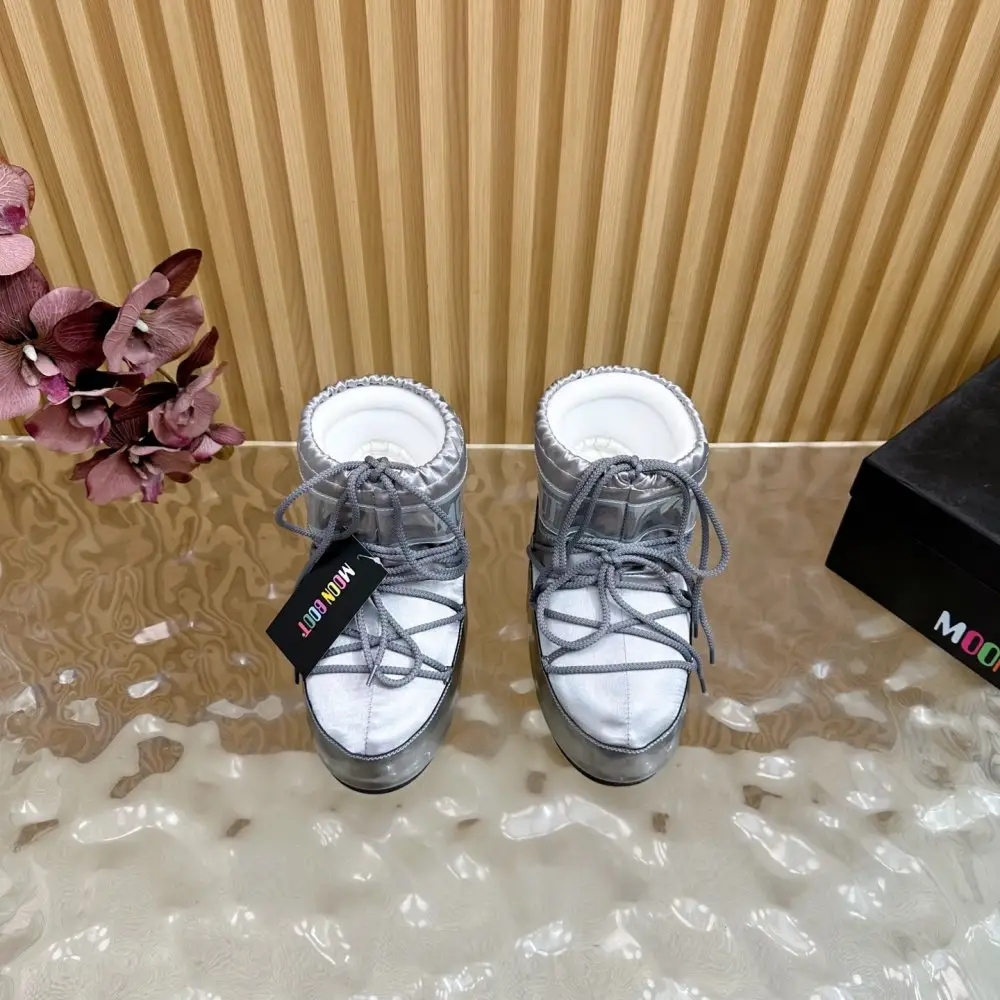 Moon Boot — Ugg boots